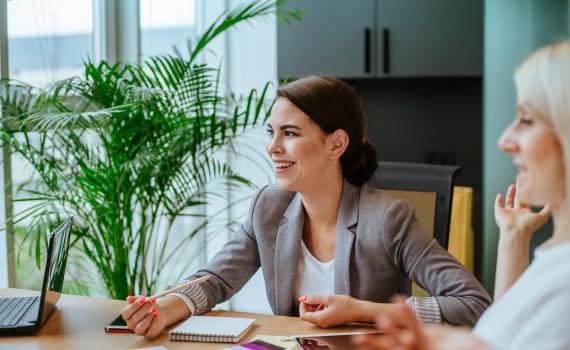 Effectuez des règlements dans la devise de votre choix